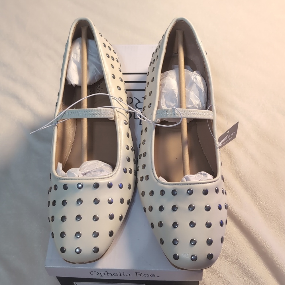 NWT Women's Size 11 Medium Ophelia Roe Studded Mary Jane Flats